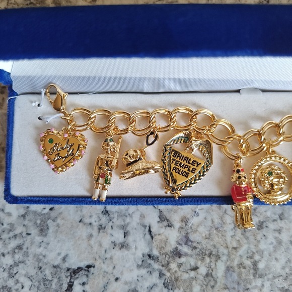 Danbury Mint Shirley Temple Charm Bracelet Womens 7.5 Gold Tone Enamel Boxed - Picture 2 of 9